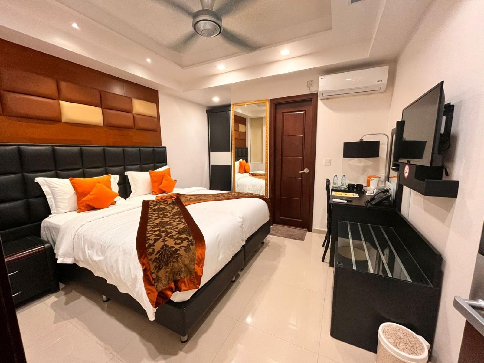 Rivethi Beach Hulhumale Bagian luar foto