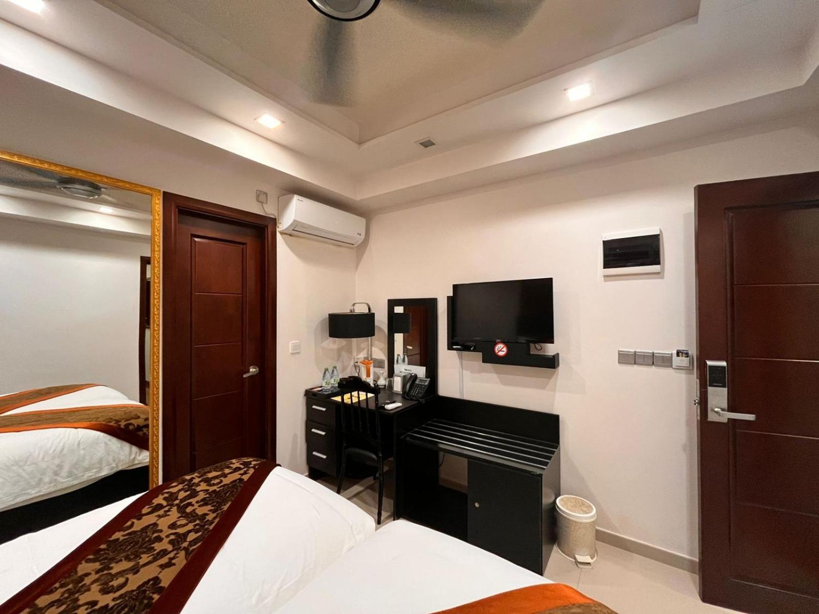 Rivethi Beach Hulhumale Bagian luar foto