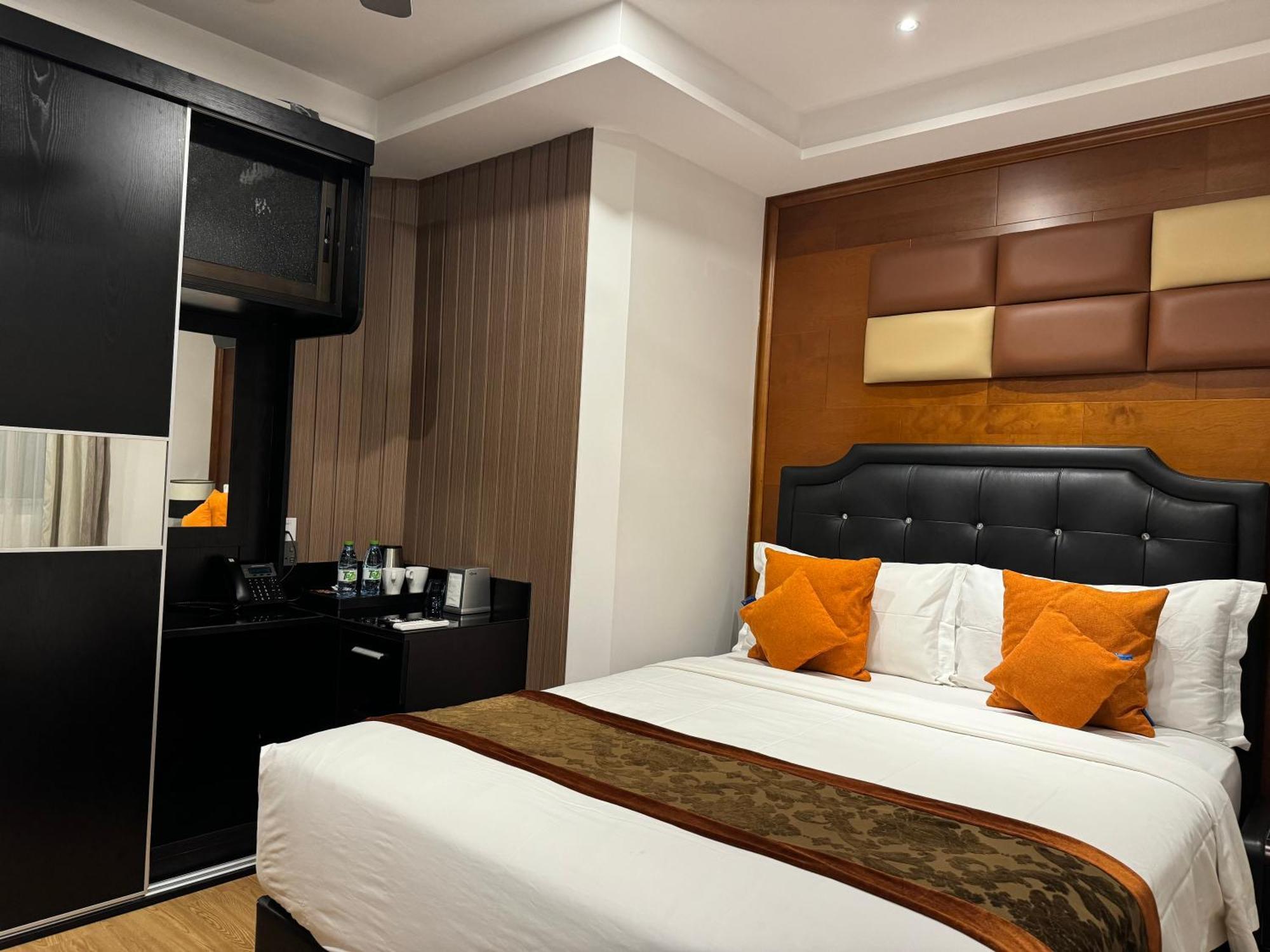 Rivethi Beach Hulhumale Bagian luar foto